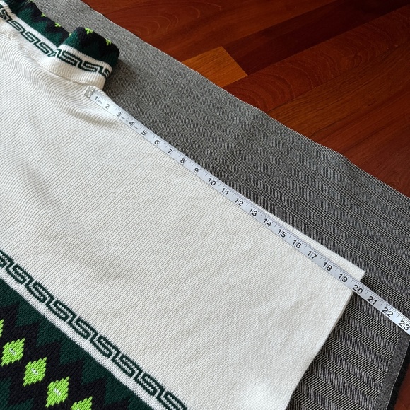 Poncho Turtleneck Sweater Cape Greek Key & Diamond Pattern - Picture 9 of 17